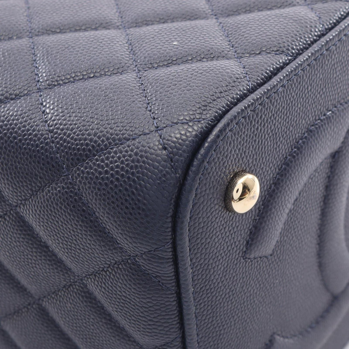 Chanel Shoulder Bag Quilted Vanity 2-Way Navy Caviar Leather Chain — view 7