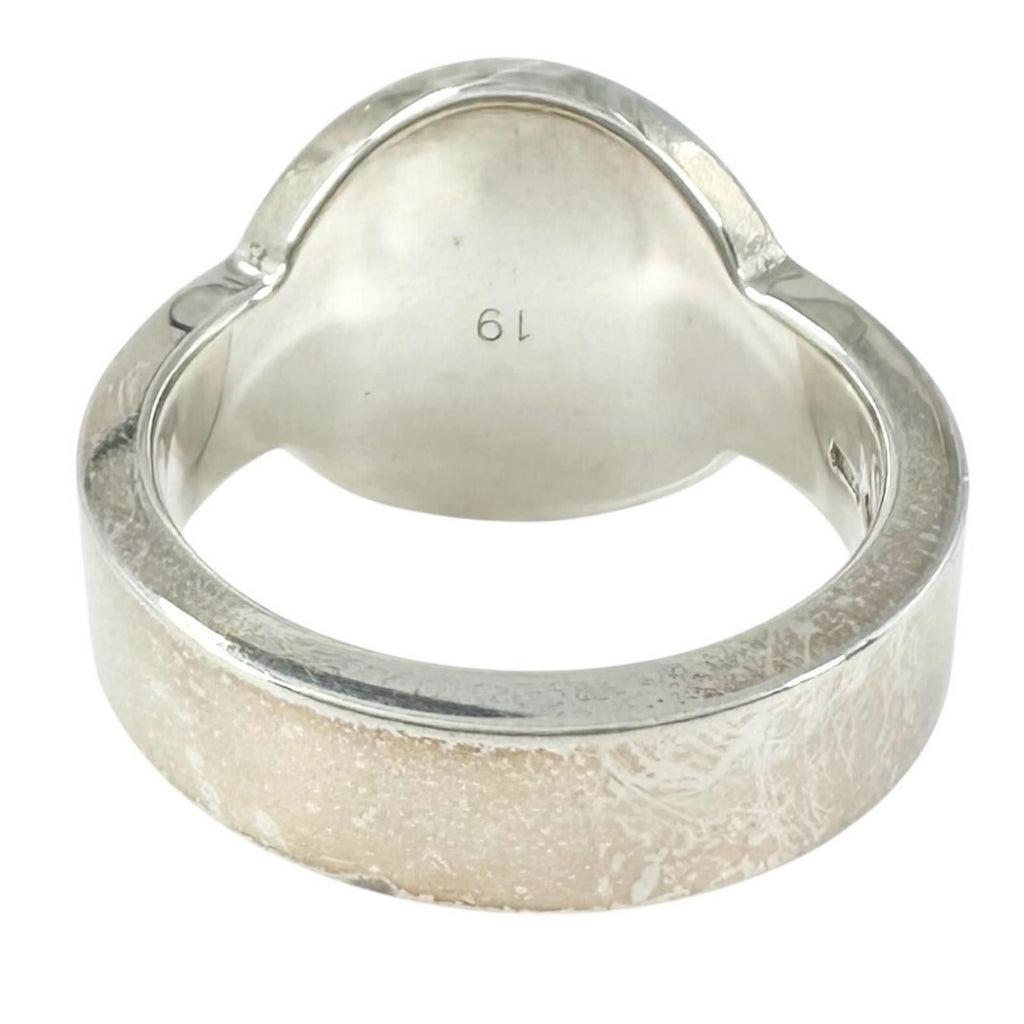 Gucci Trademark Oval Logo Silver Ring — view 3
