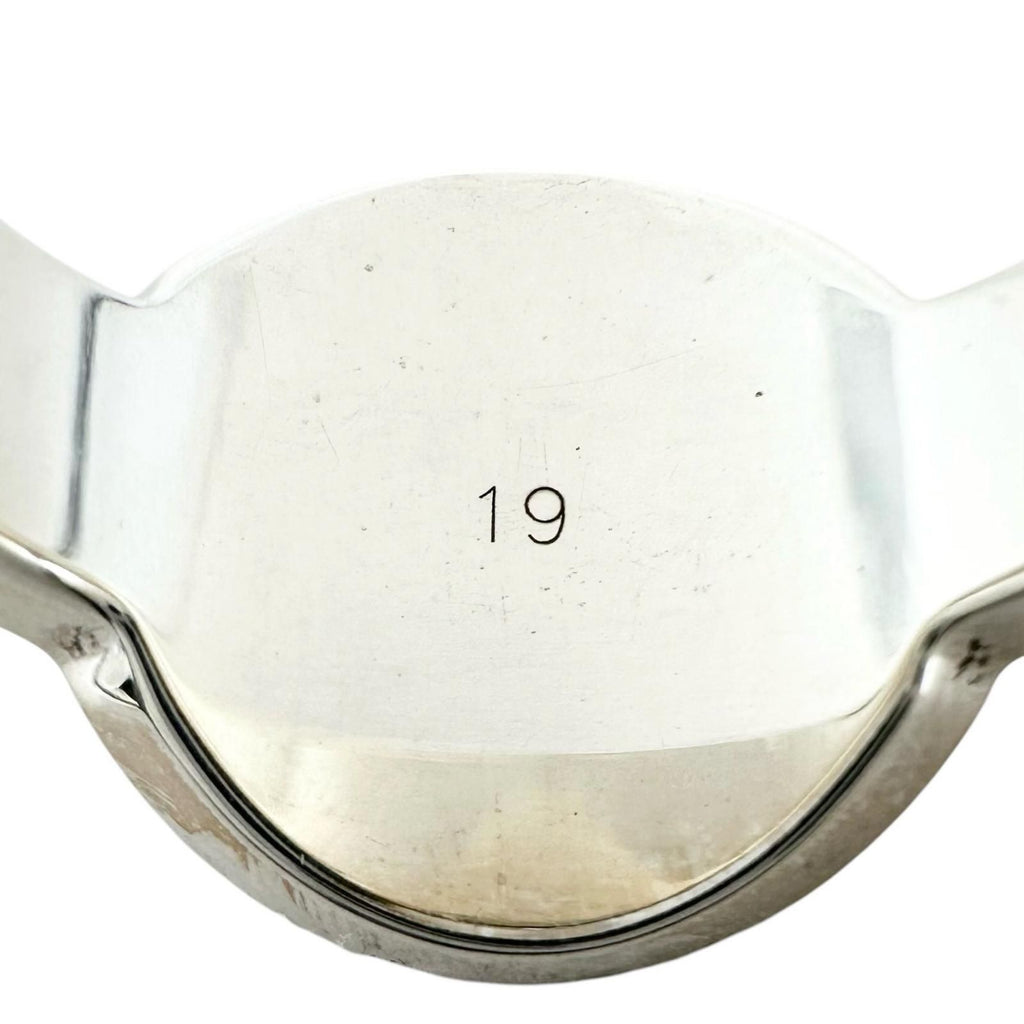 Gucci Trademark Oval Logo Silver Ring — view 5