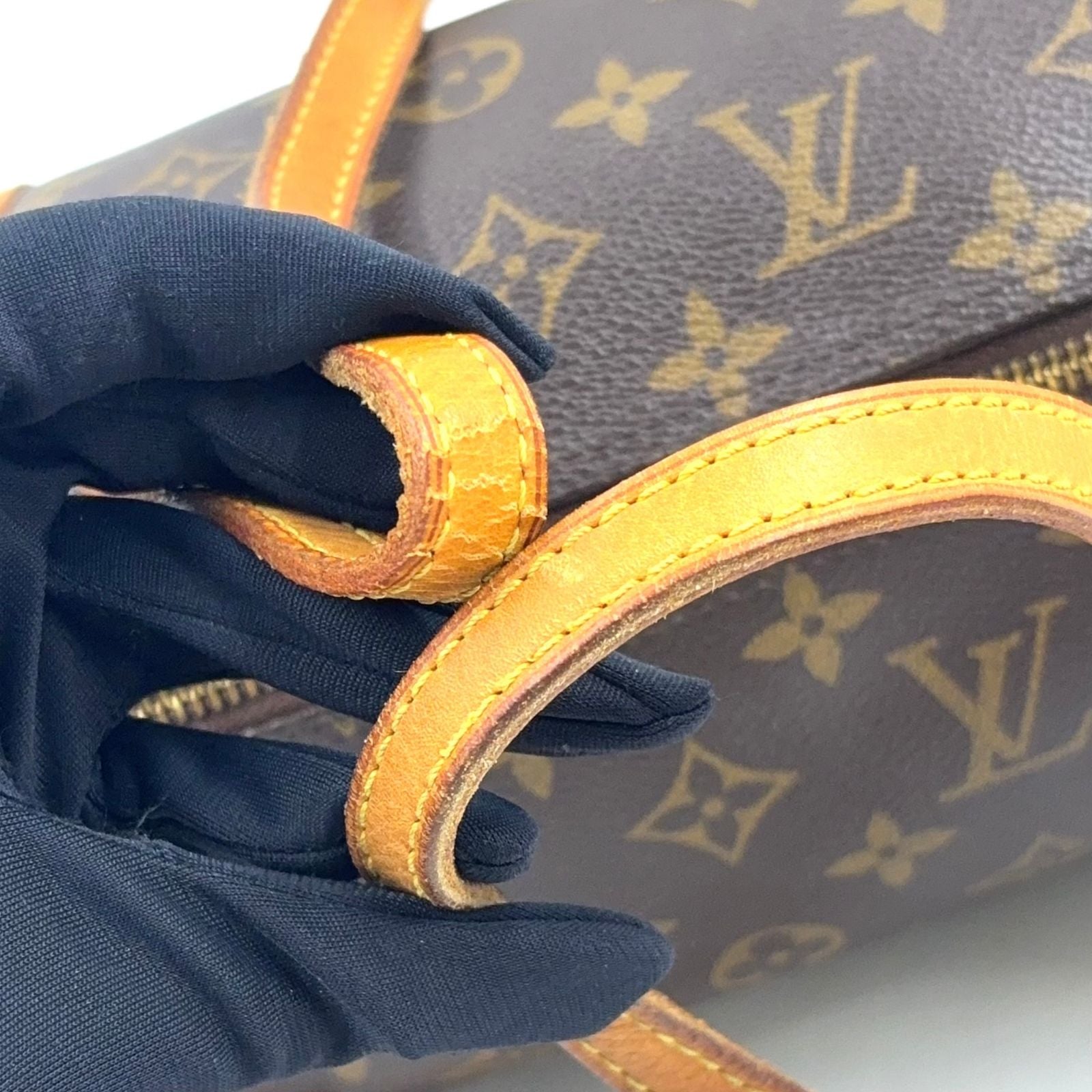 Louis Vuitton Papillon 30 Monogram Leather Brown Light Handbag Gold — view 7