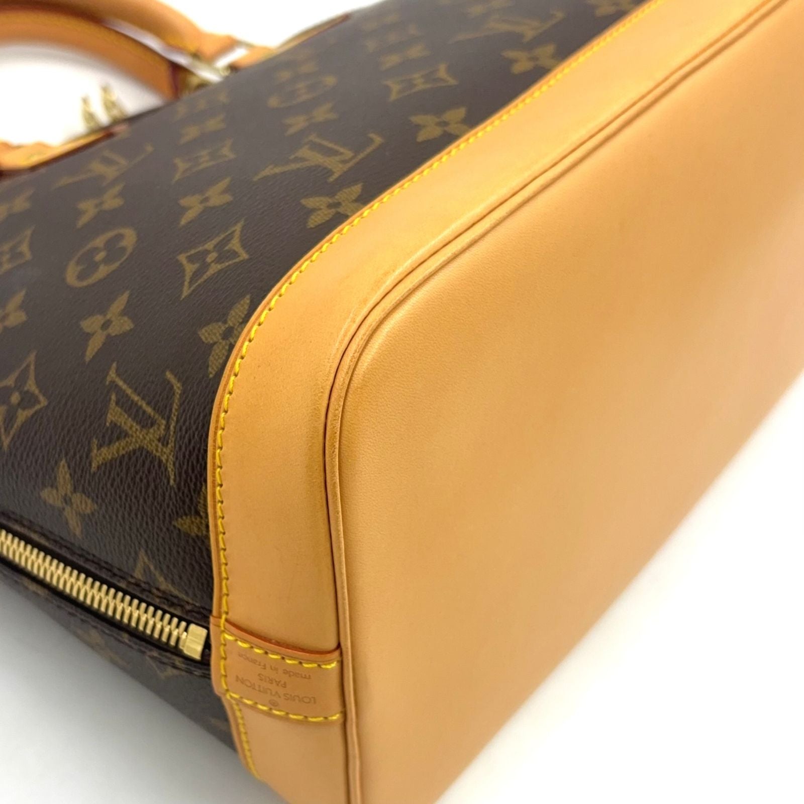 Louis Vuitton Alma PM Monogram Leather Brown Light Handbag Gold — view 7