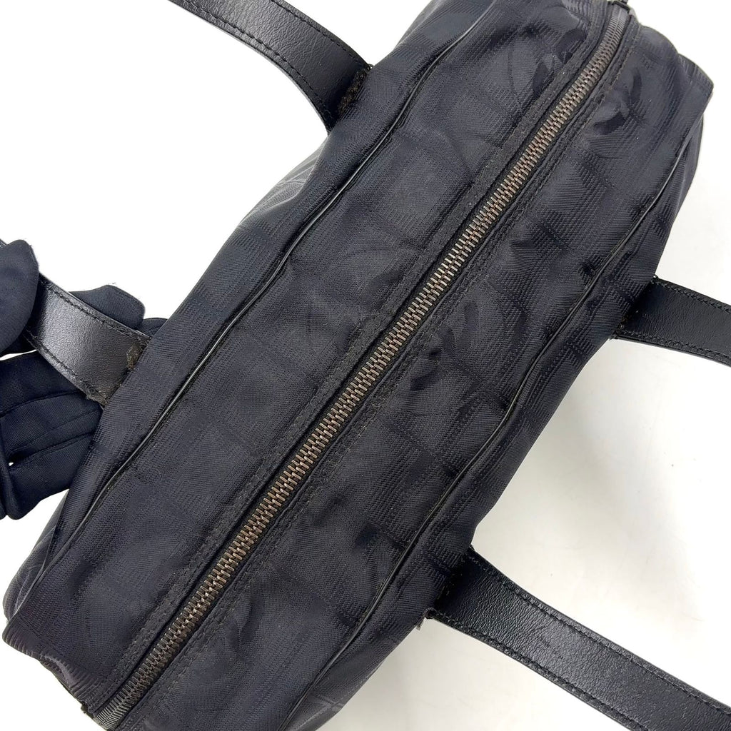 Chanel New Travel Line Leather Nylon Black Handbag — view 8