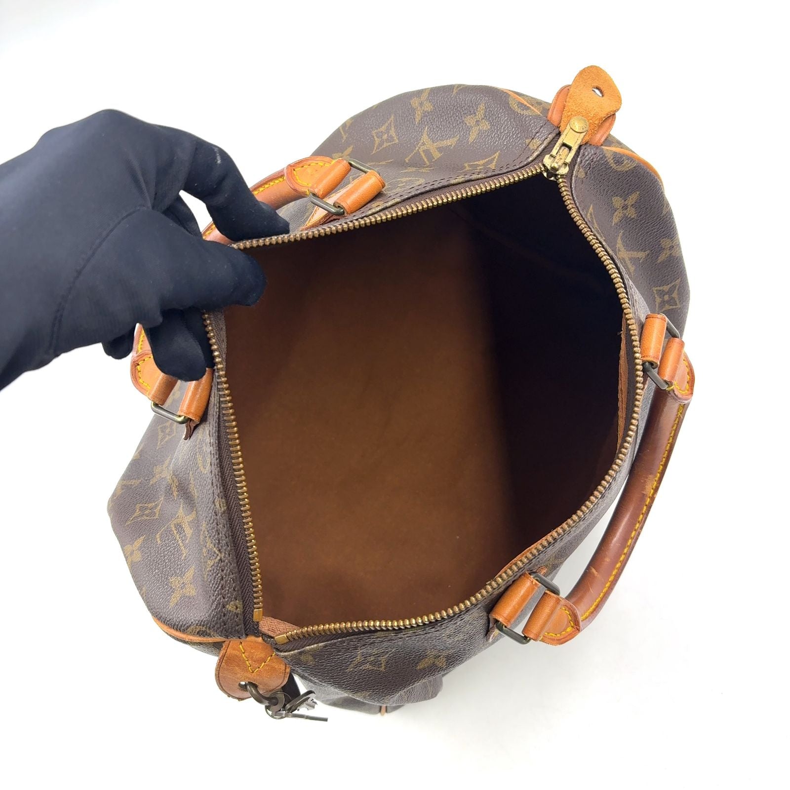 Louis Vuitton Speedy 30 Monogram Leather Brown Light Handbag Gold — view 3