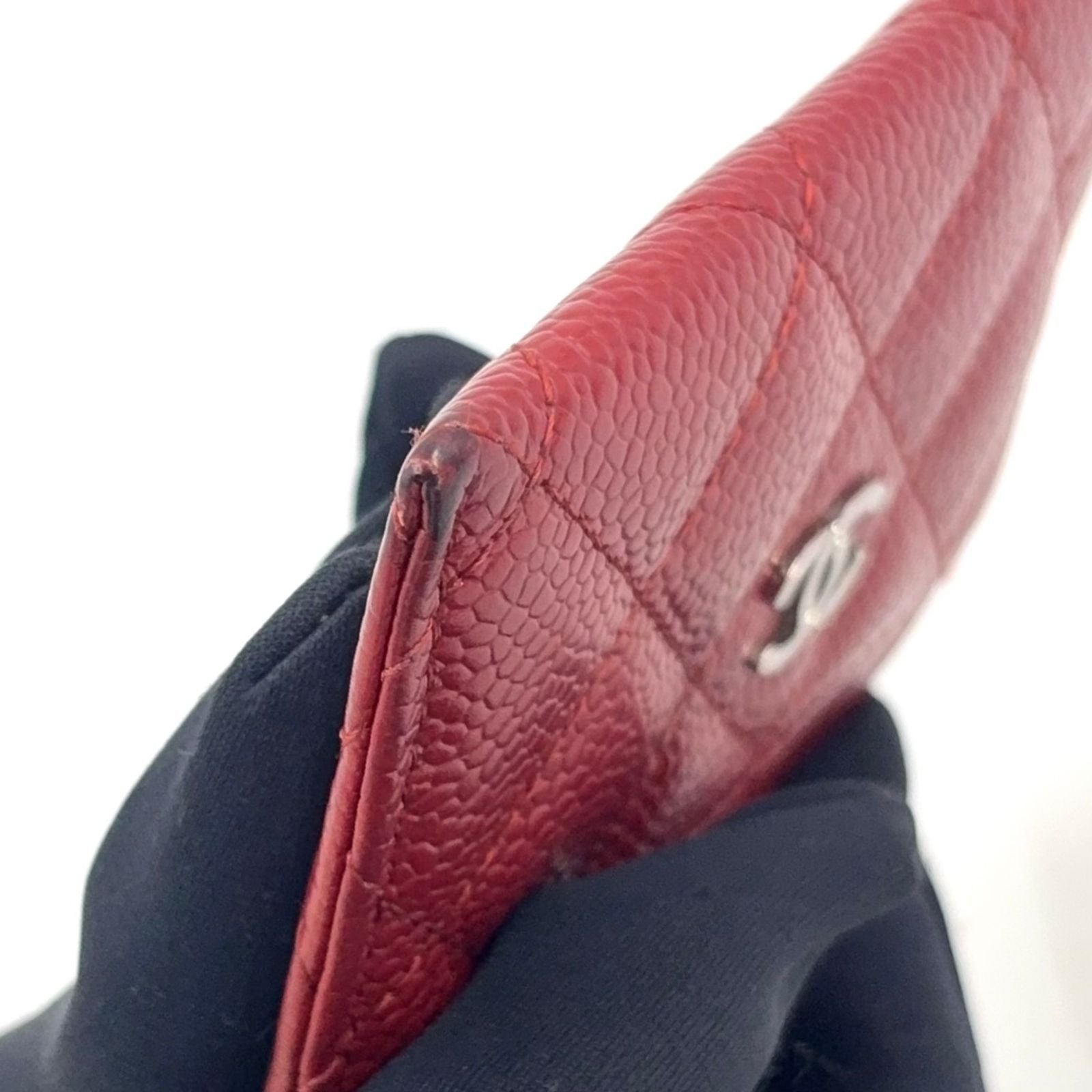 Chanel Classic Caviar Leather Red Card Case Silver — view 8