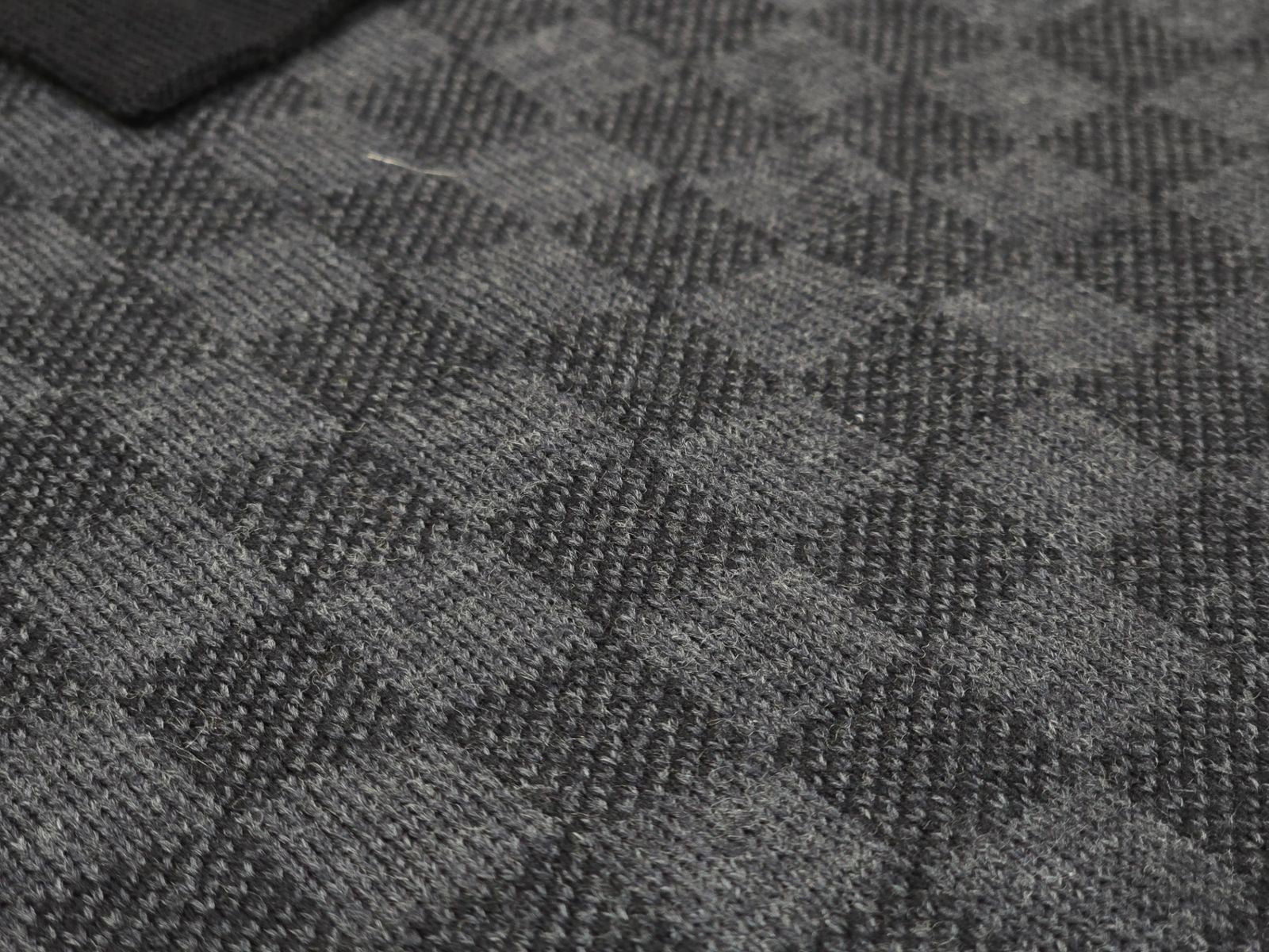 Louis Vuitton Damier Black Echarpe Petit Scarf — view 5