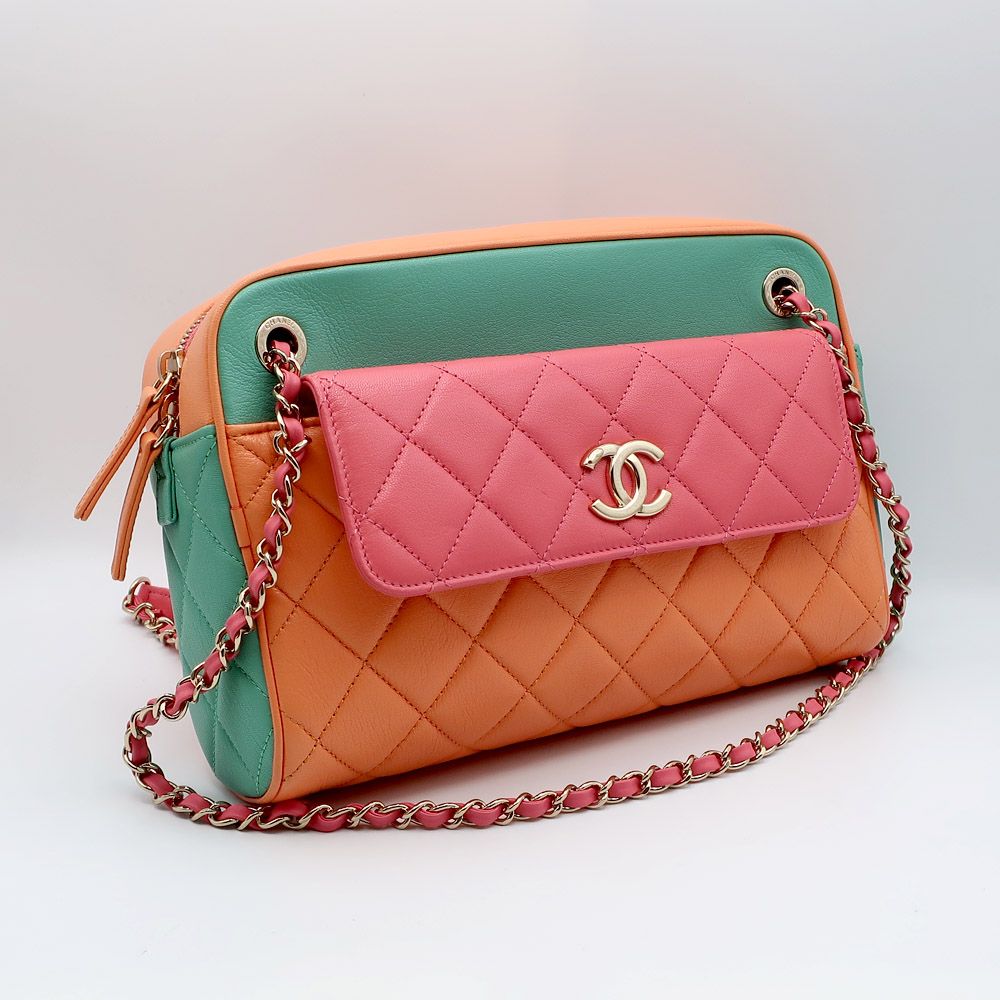 Chanel Shoulder Bag Multicolor Gold Leather CC Logo — view 4
