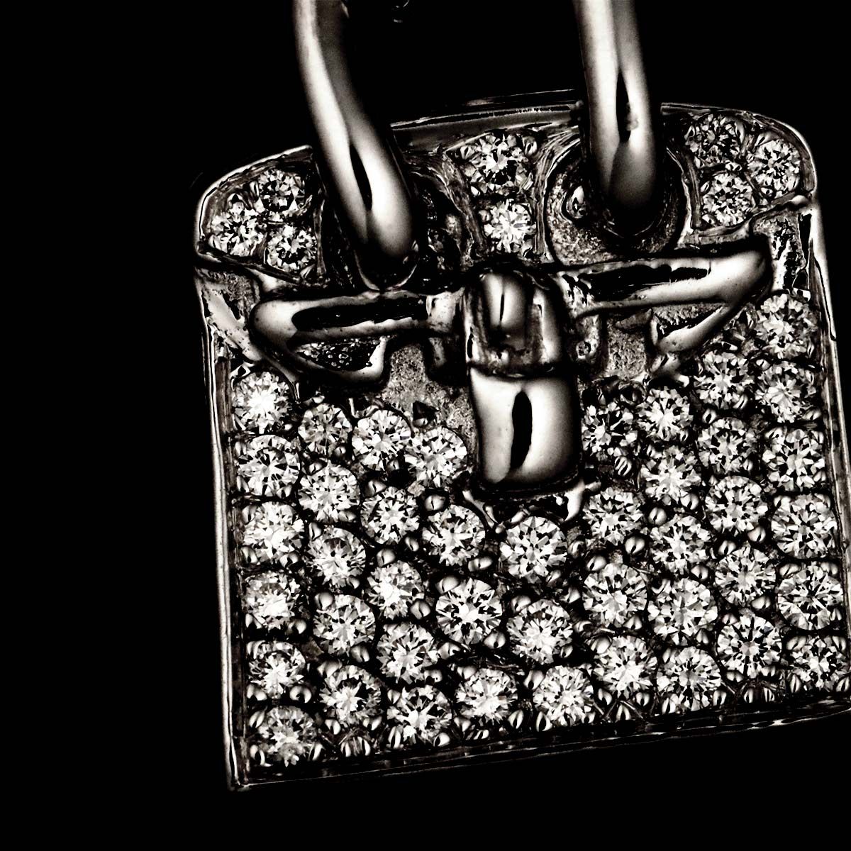 Hermes Amulette Birkin Diamond Necklace 40 18k White Gold — view 8