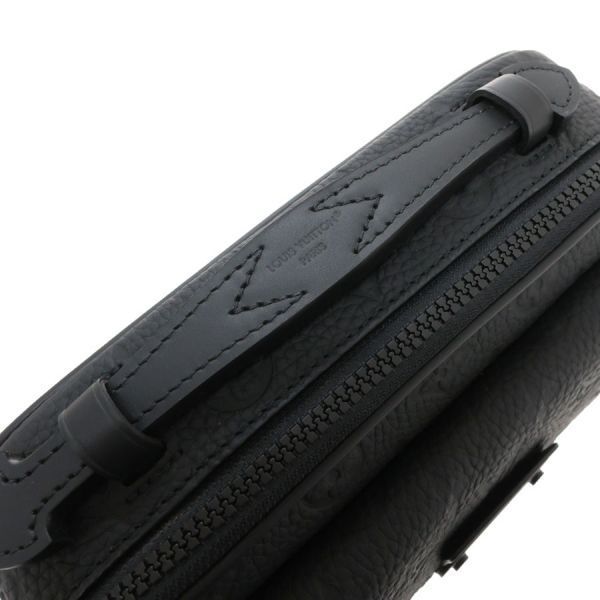 Louis Vuitton Taurillon S Lock Messenger — view 4