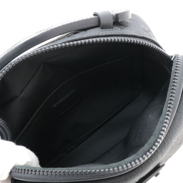 Louis Vuitton Taurillon S Lock Messenger — view 2