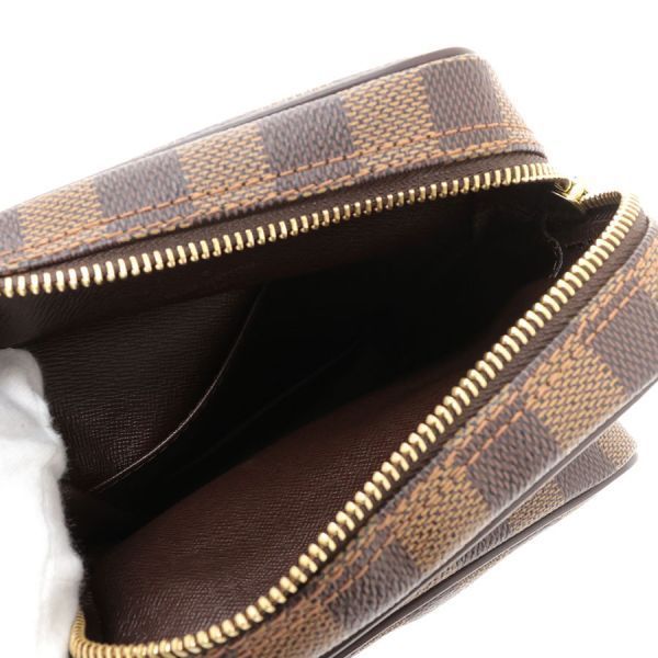 Louis Vuitton Damier Amazon Crossbody — view 2