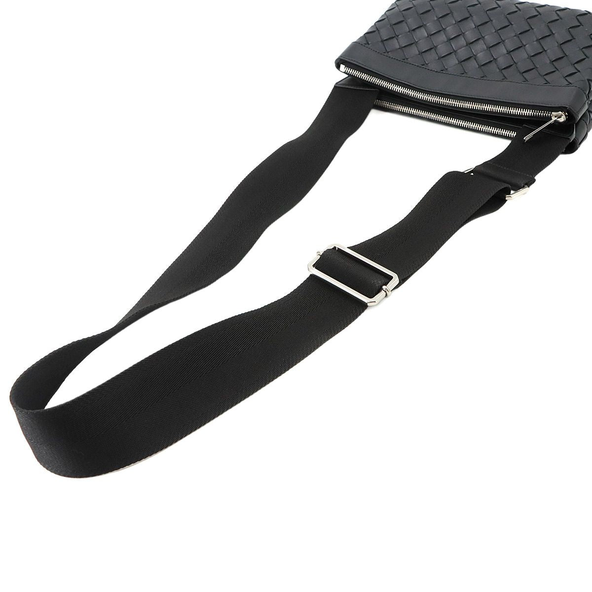 Bottega Veneta Classic Intrecciato Duo Shoulder Messenger Bag Leather — view 5