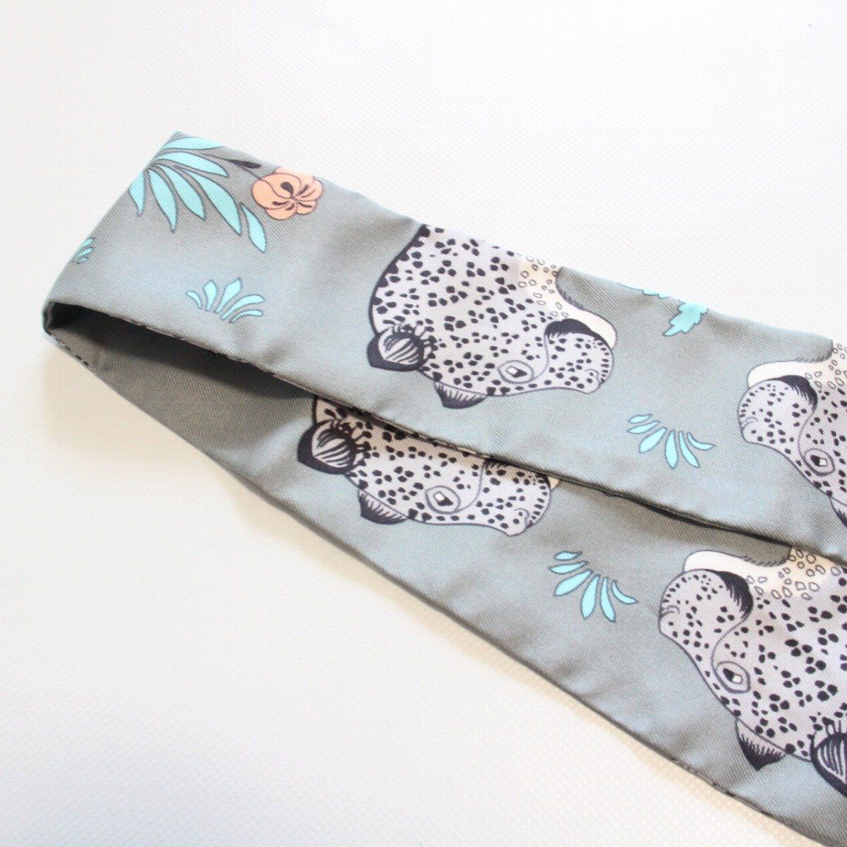 Hermes Twilly Leopard Silk 100% Blue Gray Scarf — view 3