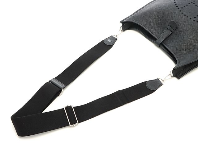 Hermes Evelyne III GM Black Shoulder Bag Taurillon Clemence Silver — view 4