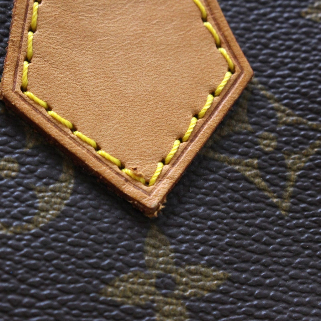Louis Vuitton Speedy 40 Monogram Handbag Brown — view 8