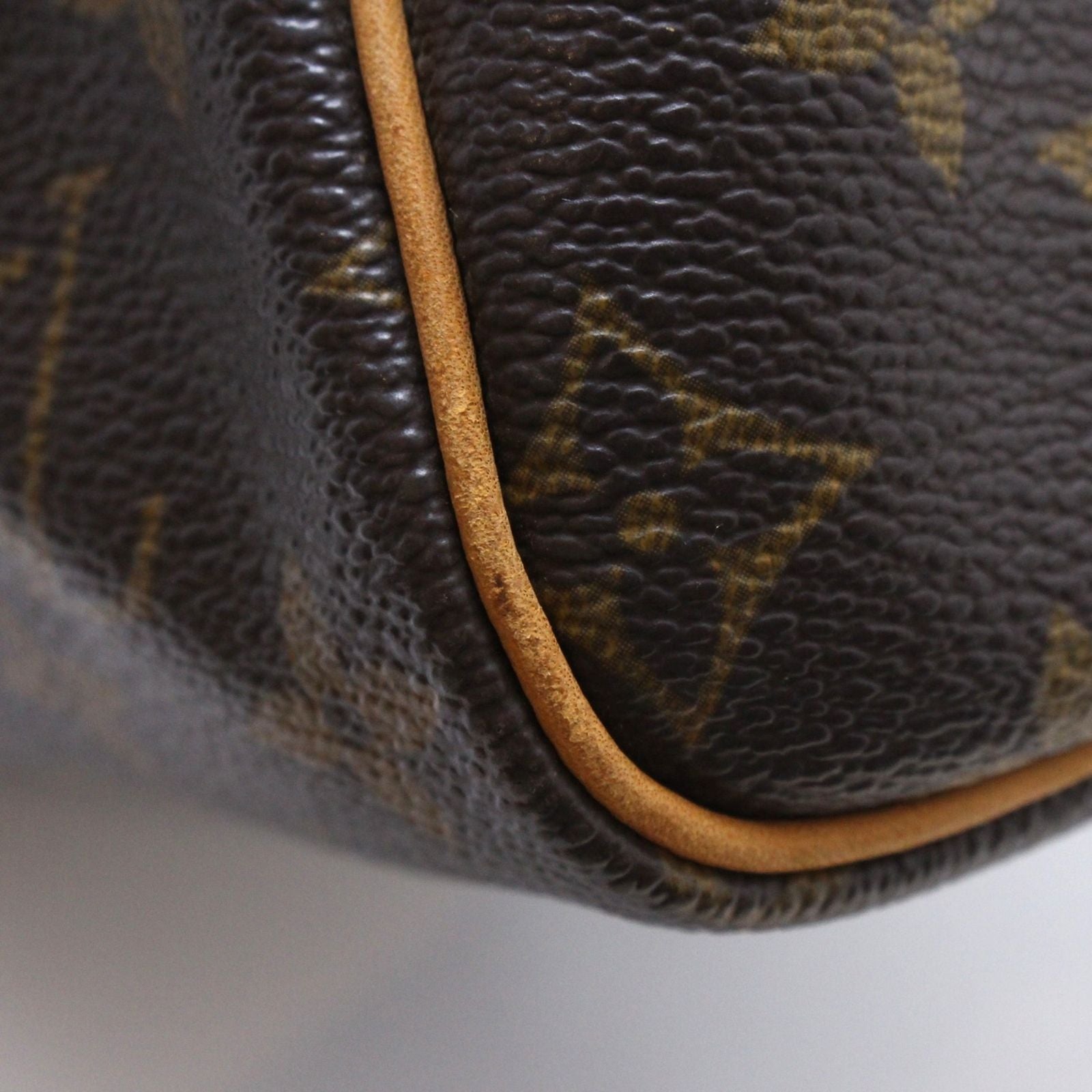 Louis Vuitton Speedy 30 Monogram Handbag Canvas Brown — view 7