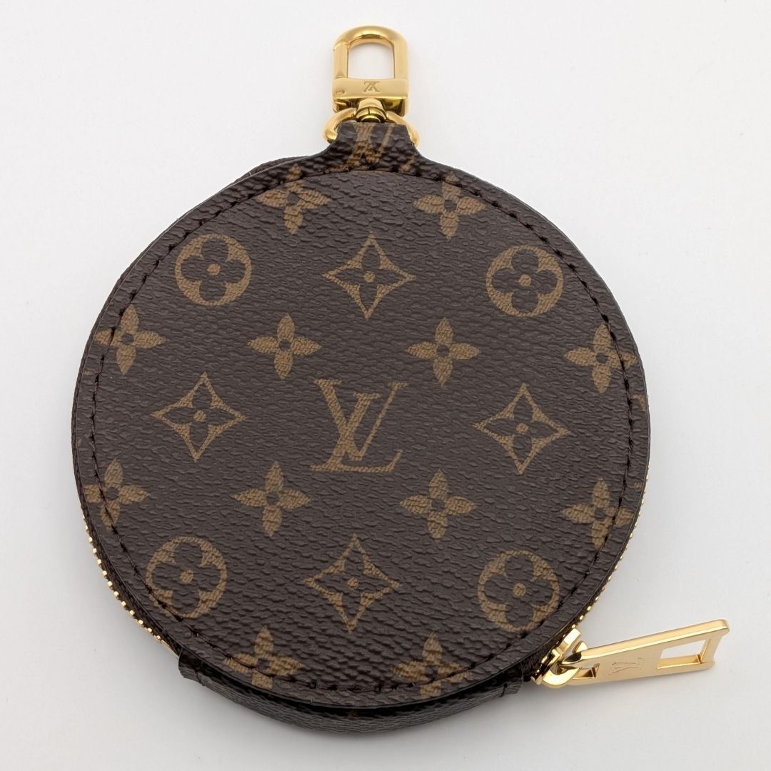 Louis Vuitton Monogram On The Go Pouch Coin Purse — view 2