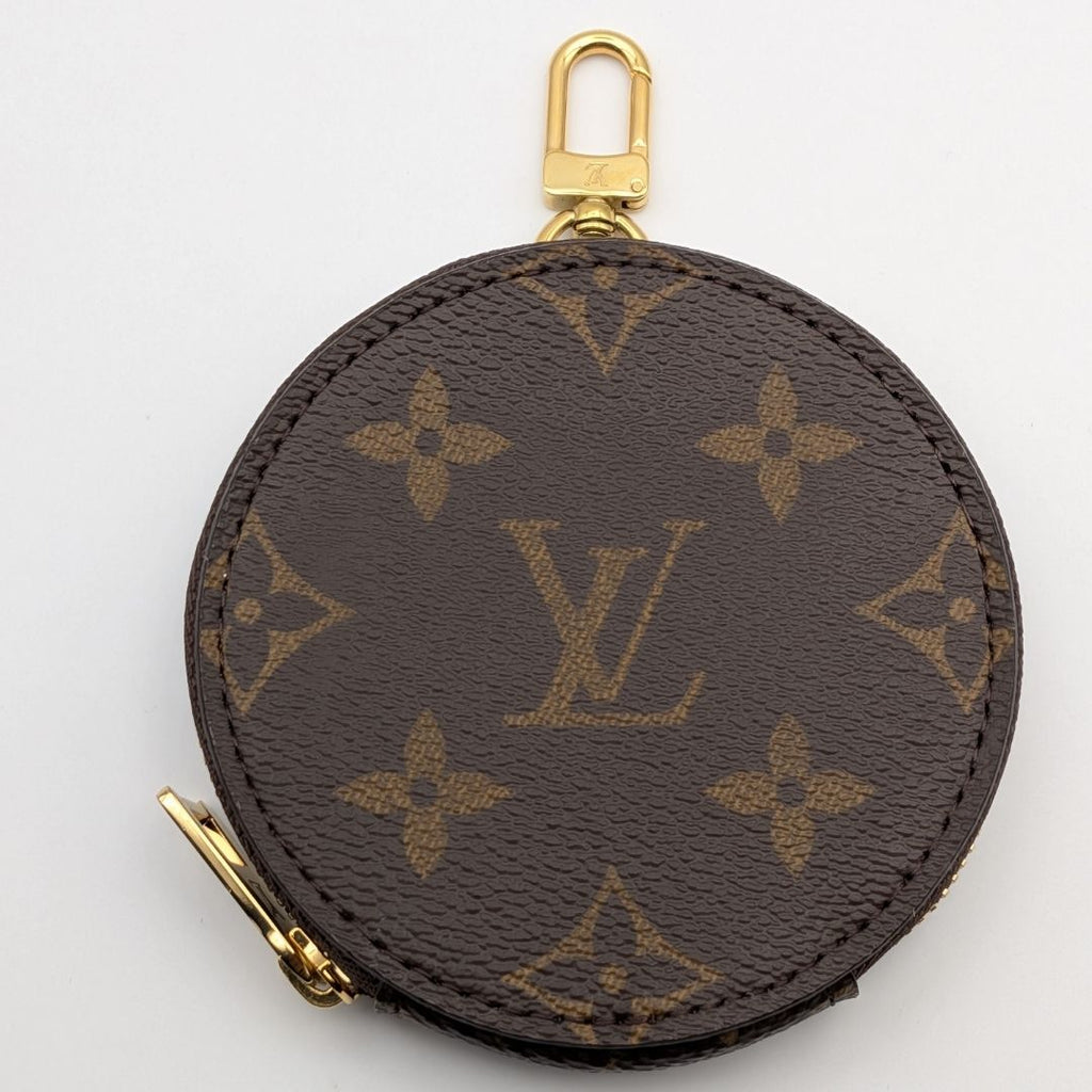 Louis Vuitton Monogram On The Go Pouch Coin Purse — view 3