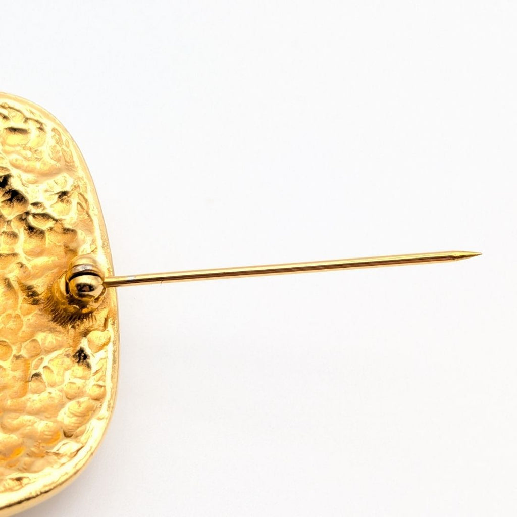 Chanel Brooch CC Logo Gold Diamond Arabesque First Era Vintage — view 5