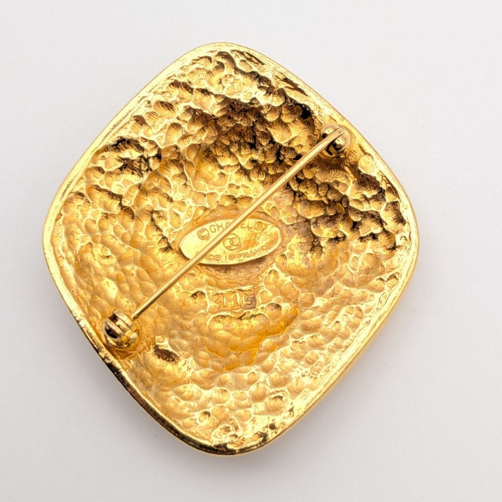 Chanel Brooch CC Logo Gold Diamond Arabesque First Era Vintage — view 4