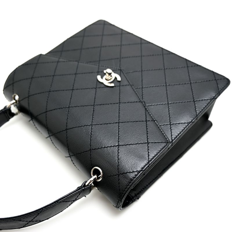 Chanel Handbag Black — view 3