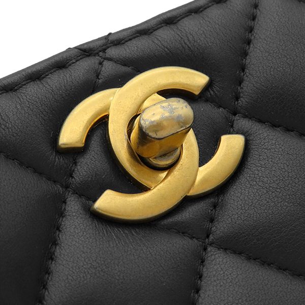 Chanel Shoulder Bag Quilted Small Bucket Lambskin Black Bordeaux Vintage — view 8