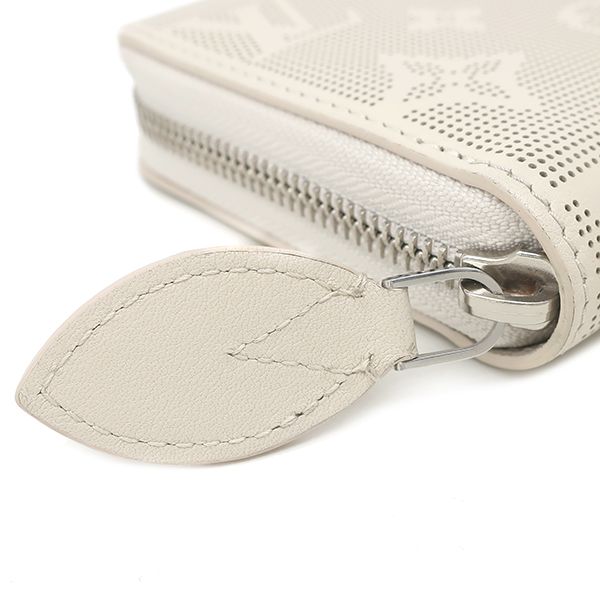Louis Vuitton Wallet Zippy Leather Mahina Reverse Quartz Silver Zip Around — view 5