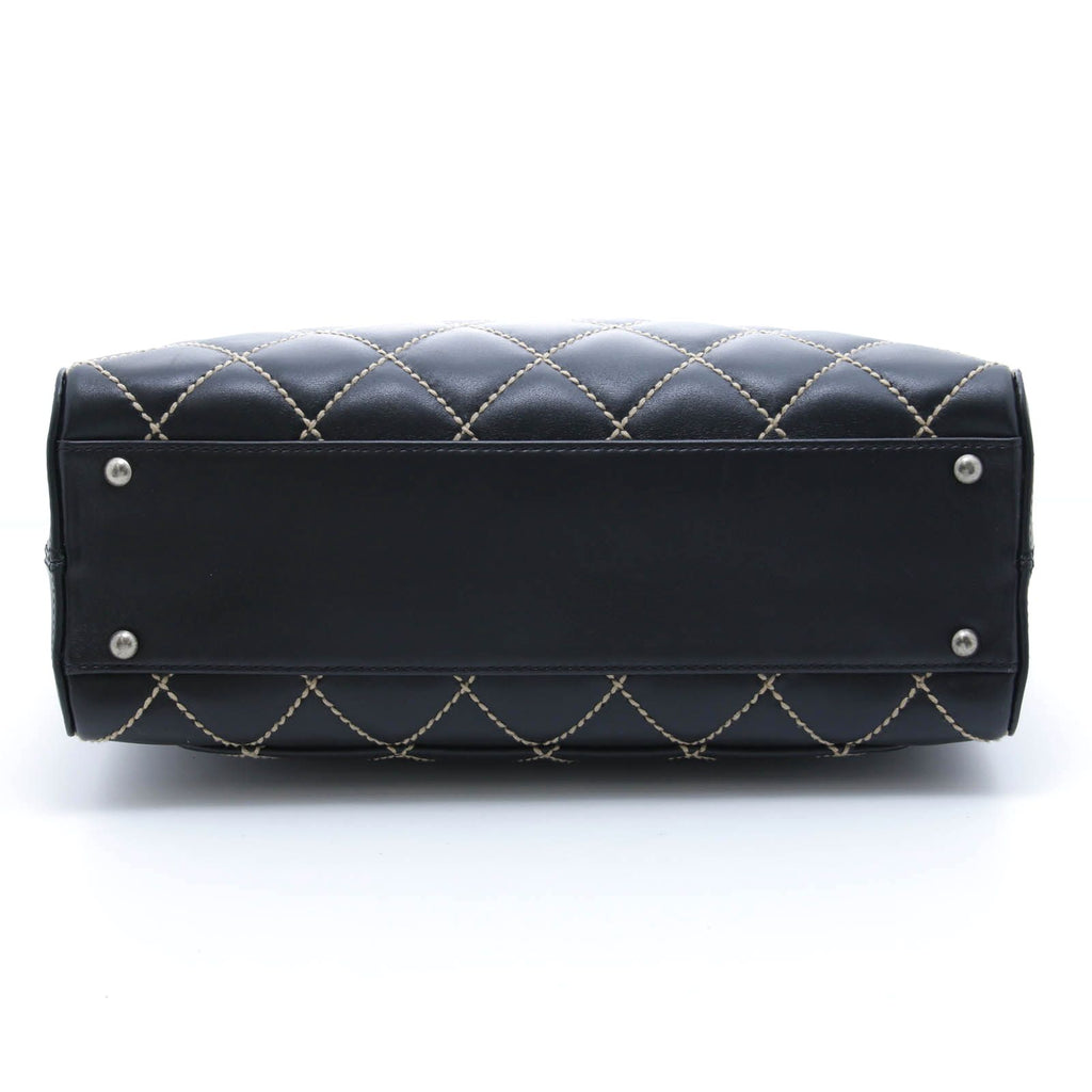 Chanel Wild Stitch Handbag Black Leather — view 3