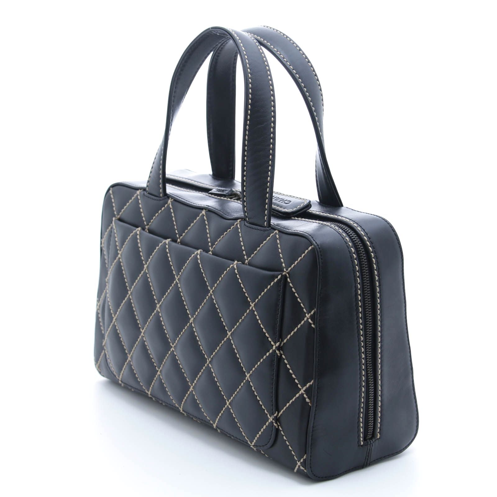 Chanel Wild Stitch Handbag Black Leather — view 2