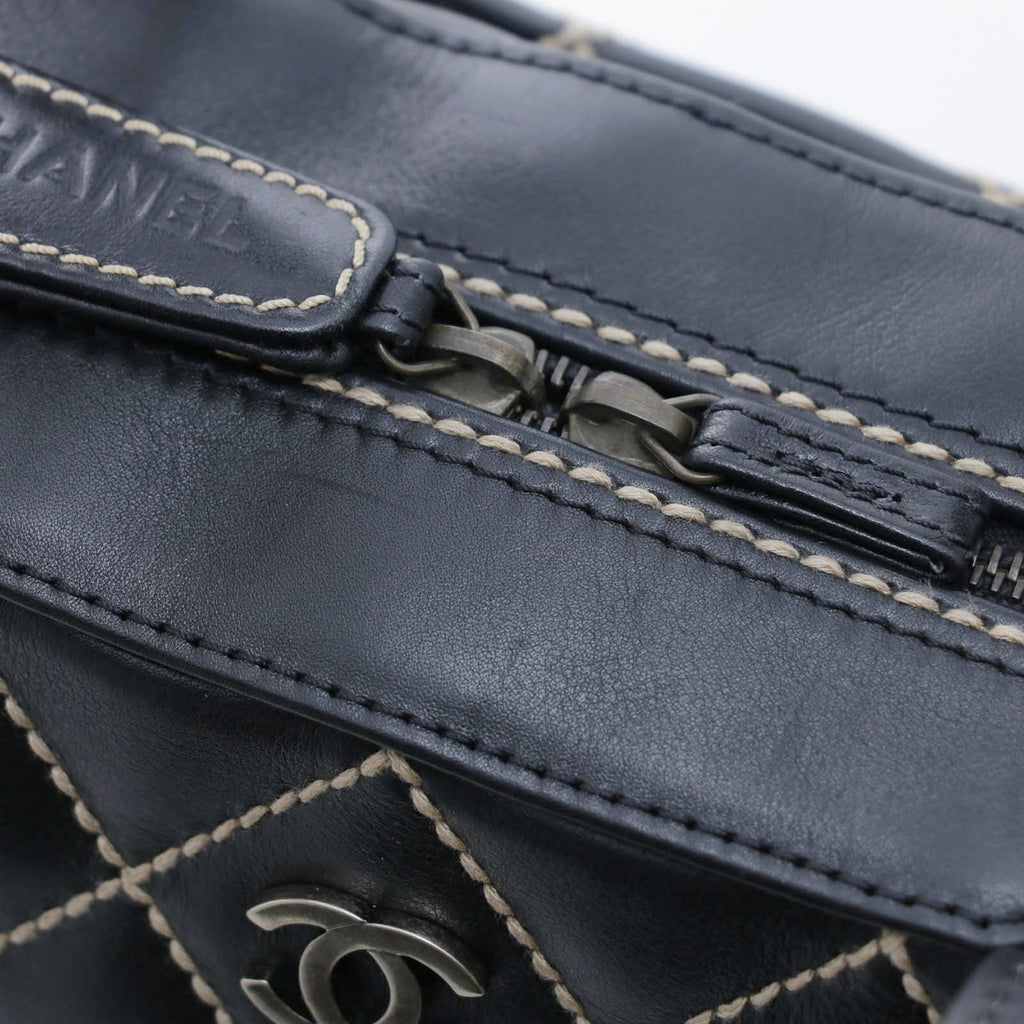 Chanel Wild Stitch Handbag Black Leather — view 6
