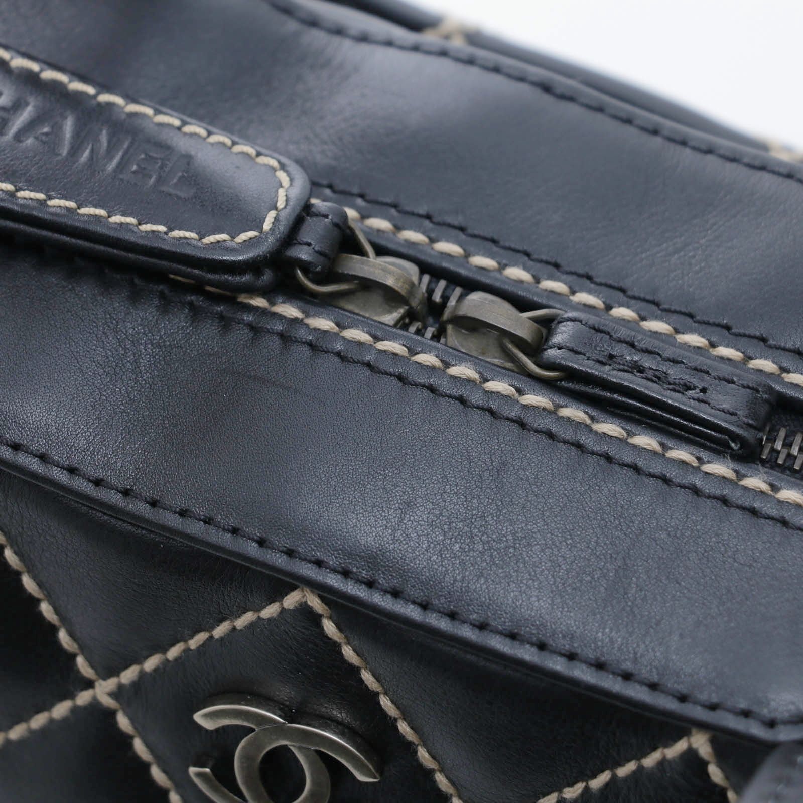 Chanel Wild Stitch Handbag Black Leather — view 6
