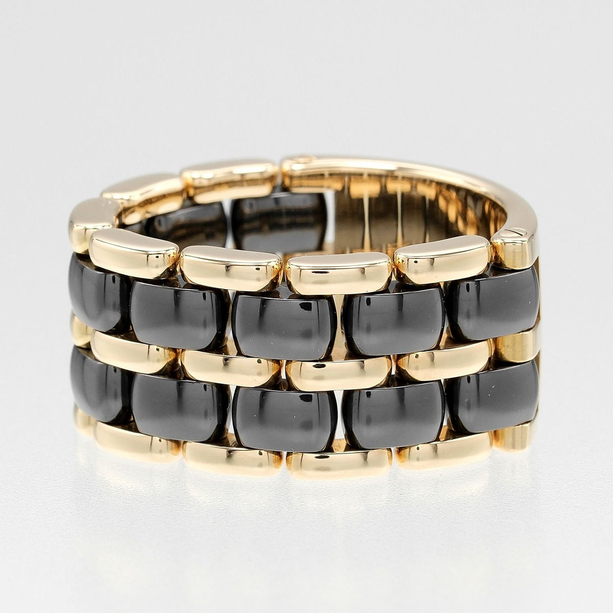 Chanel Ultra Large 18k Yellow Gold Ceramic Ring — view 5