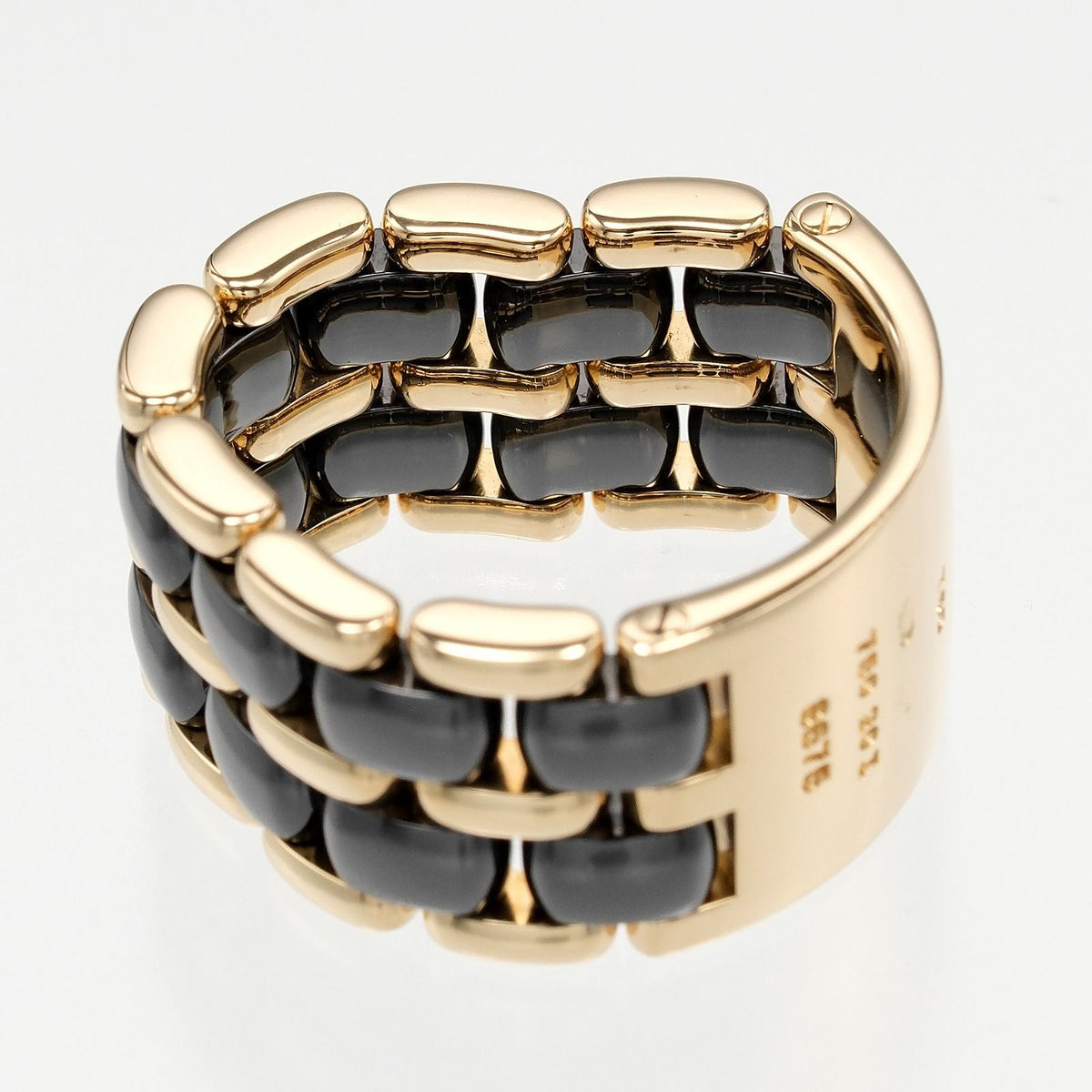 Chanel Ultra Large 18k Yellow Gold Ceramic Ring — view 7