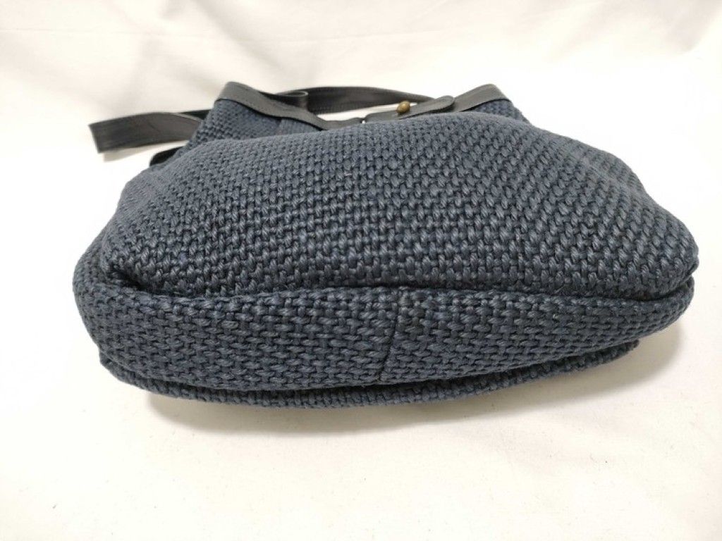 Bottega Veneta Shoulder Bag Navy Canvas Leather — view 3