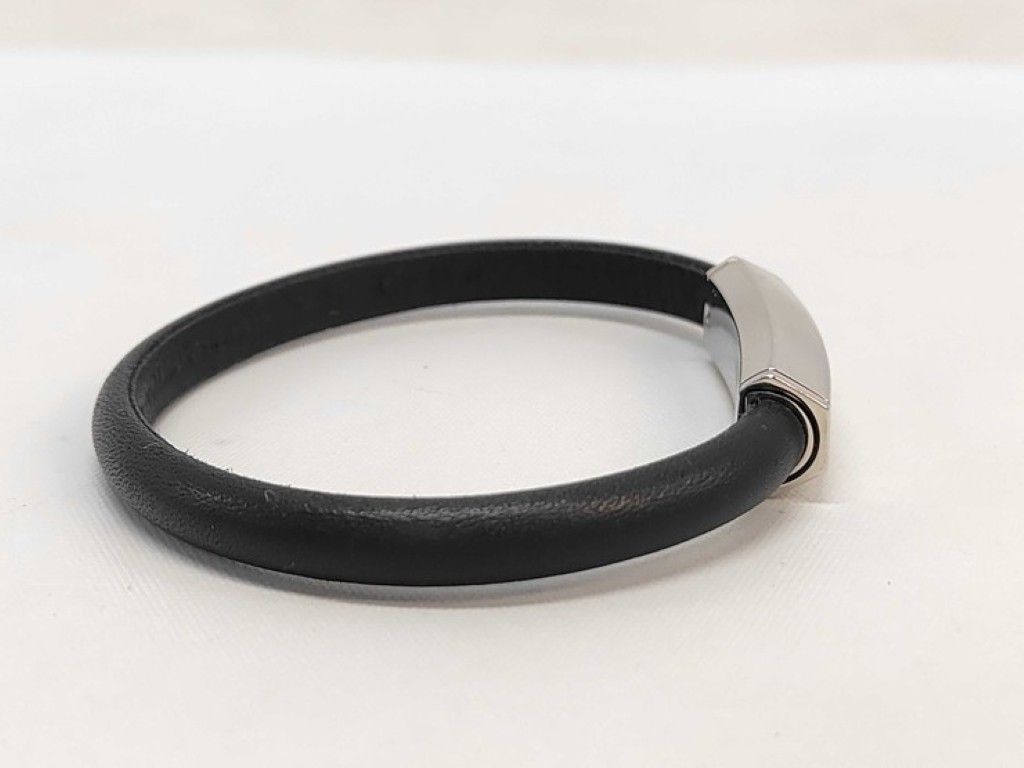 Louis Vuitton Bracelet Clip It Black Leather Silver — view 3