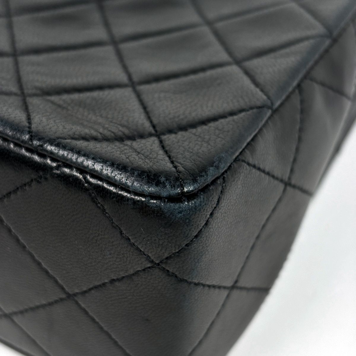 Chanel Shoulder Bag Quilted CC Logo Single Flap Leather Black — view 4