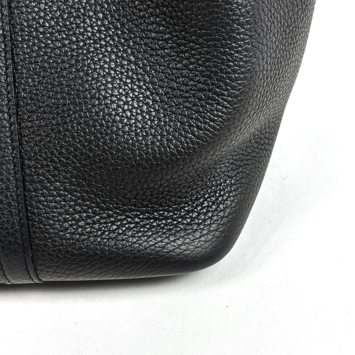 Hermes Picotin Lock MM Mini Bag Taurillon Clemence Black — view 4
