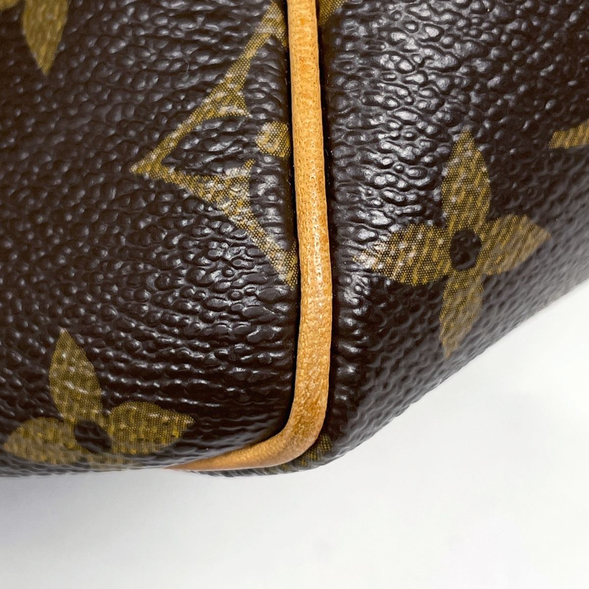 Louis Vuitton Batignolles Tote Bag Monogram Brown — view 3