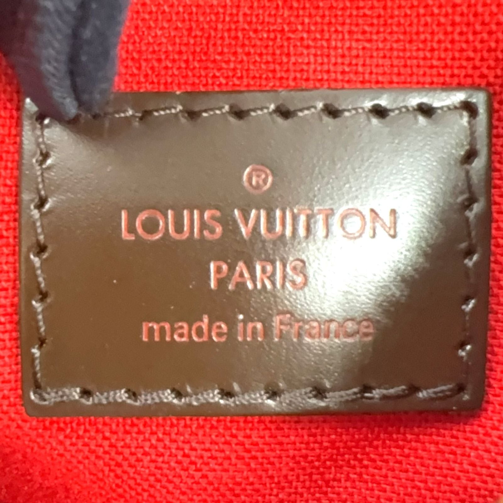 Louis Vuitton Thames PM Damier Ebene Leather Brown Shoulder Bag Gold — view 4