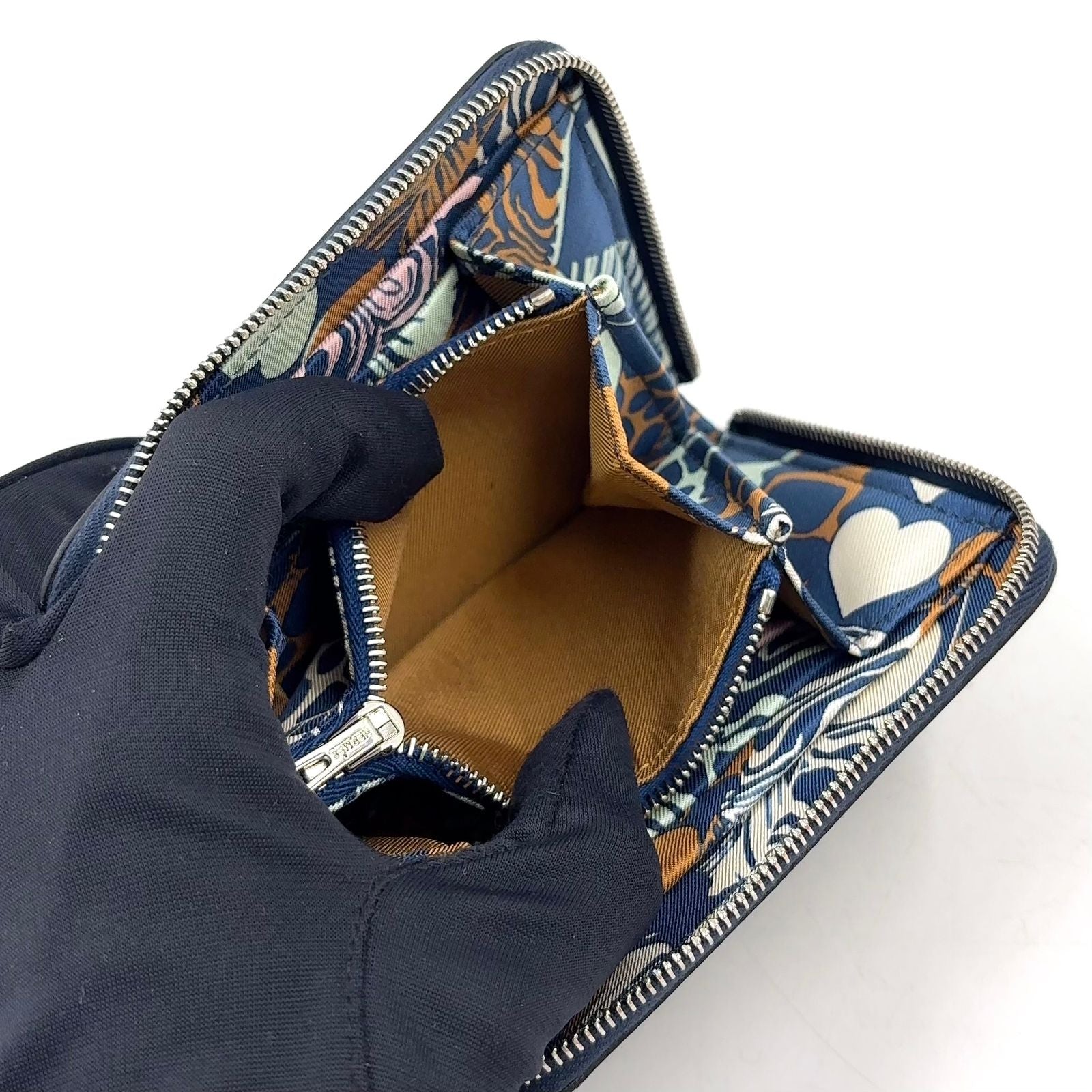 Hermes Azap Silk'in Compact Veau Epsom Blue Wallet Silver — view 7