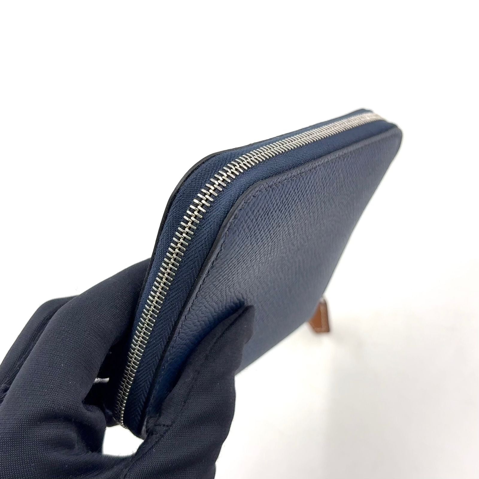 Hermes Azap Silk'in Compact Veau Epsom Blue Wallet Silver — view 6