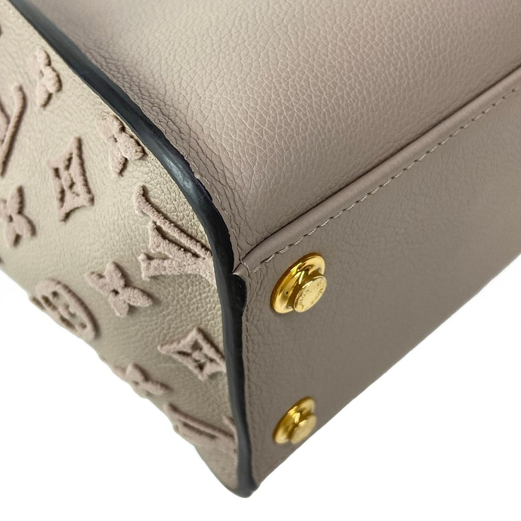 Louis Vuitton Tote Bag Monogram Tuffetage on My Side MM Galet Leather Cowhide — view 7