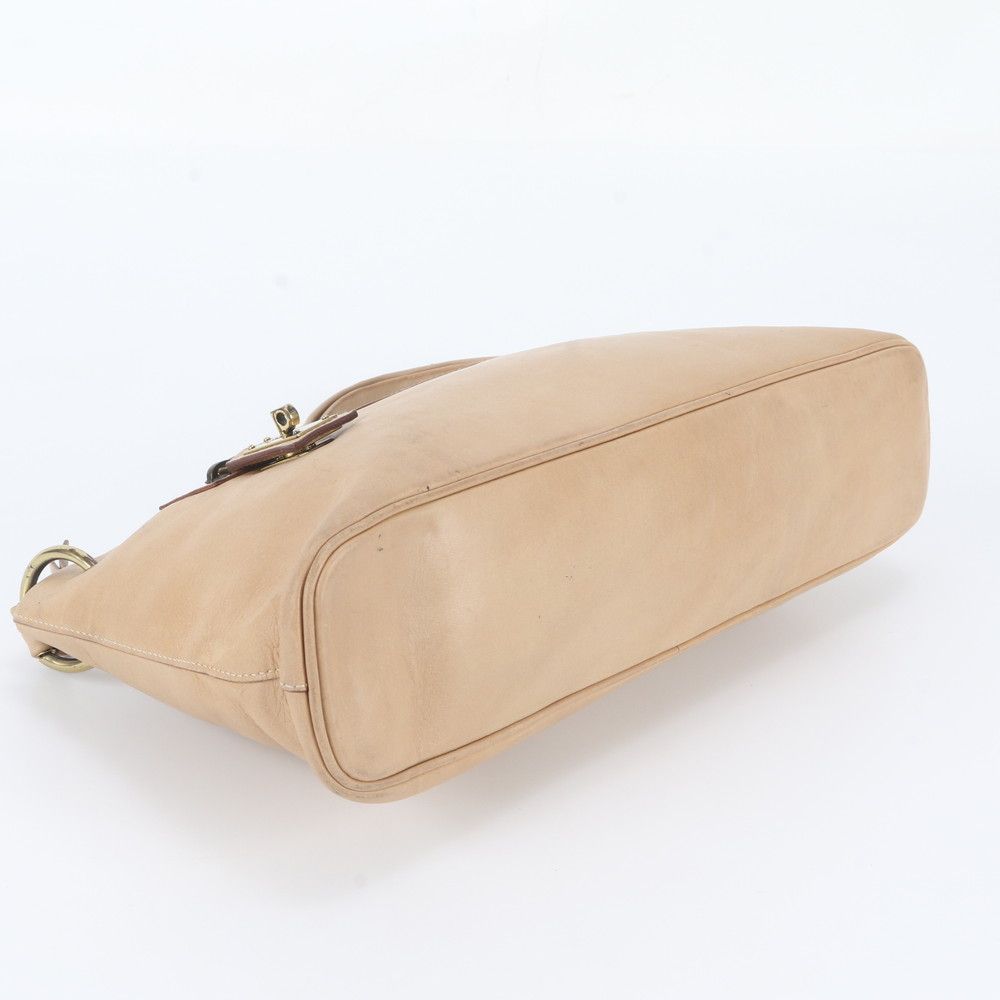 Gucci Leather Shoulder Bag — view 5