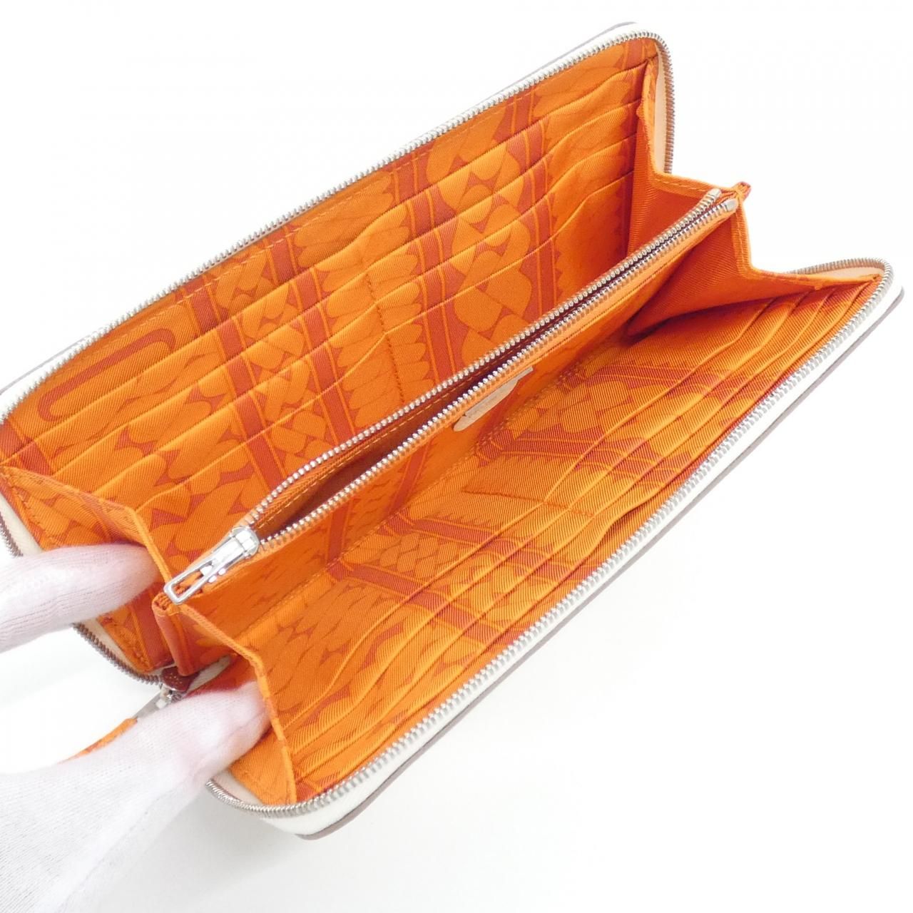 Hermes Clic Cest Noue Silk'in Classic Wallet — view 4