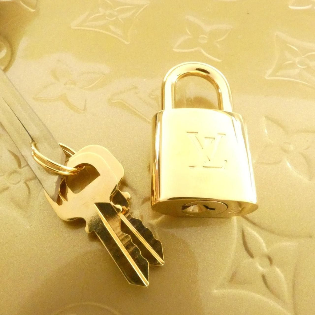 Louis Vuitton Vernis Alma PM Bag — view 3