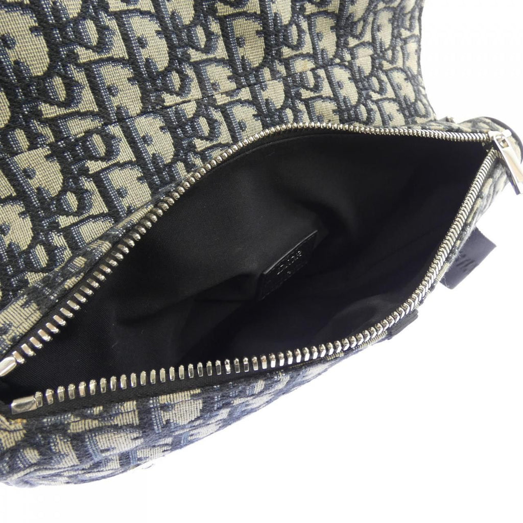Dior Saddle Oblique Jacquard Shoulder Bag — view 6