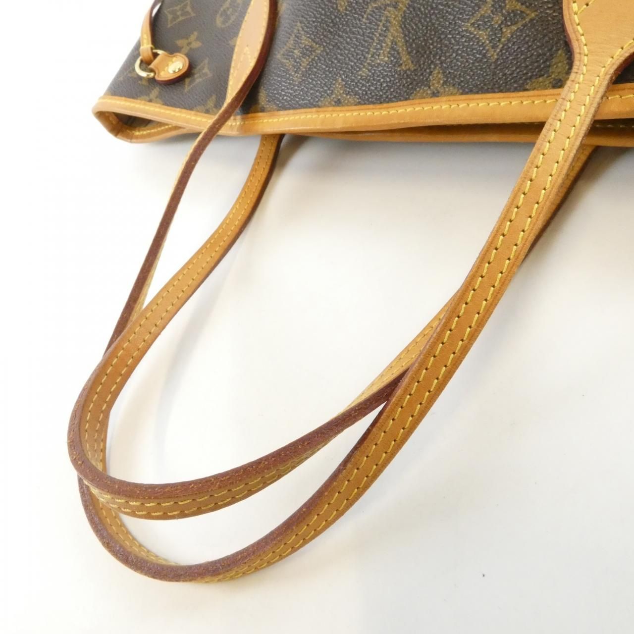 Louis Vuitton Monogram Neverfull PM Bag — view 6