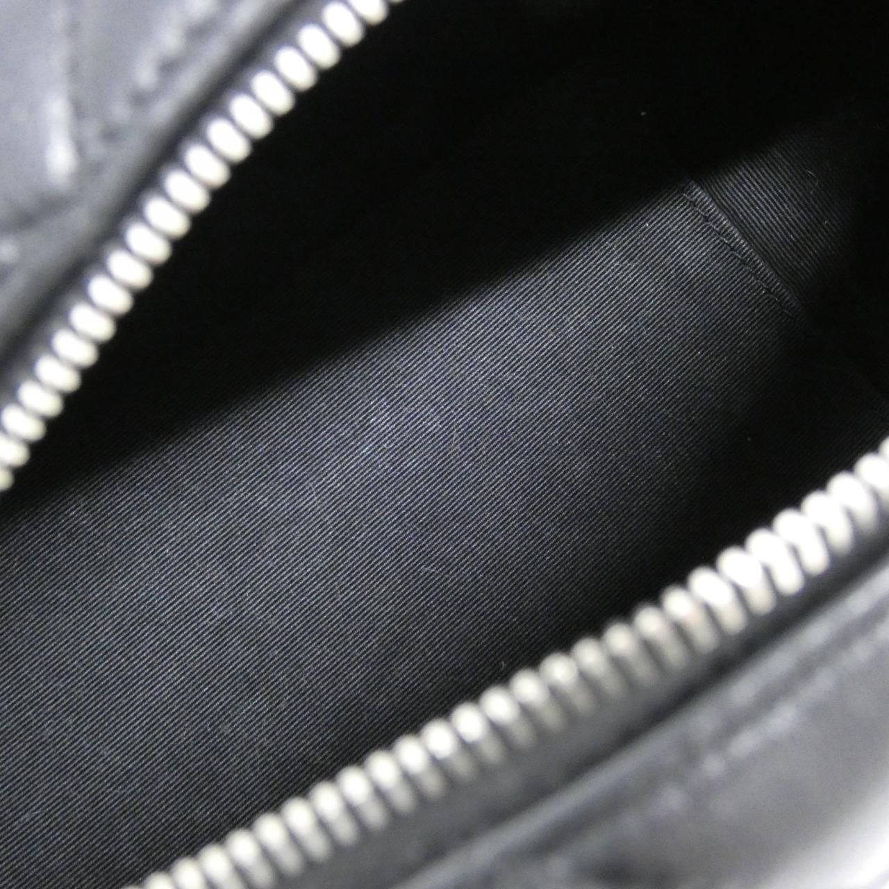 Saint Laurent Loulou Shoulder Bag — view 6