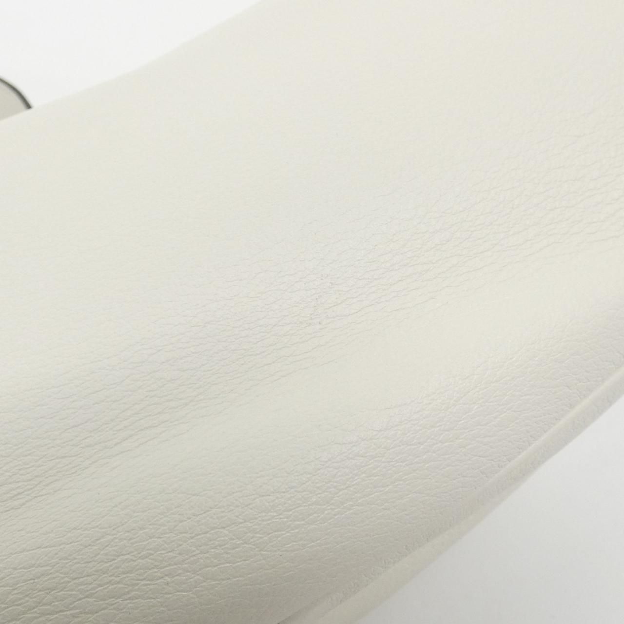 Prada Shoulder Bag White — view 3