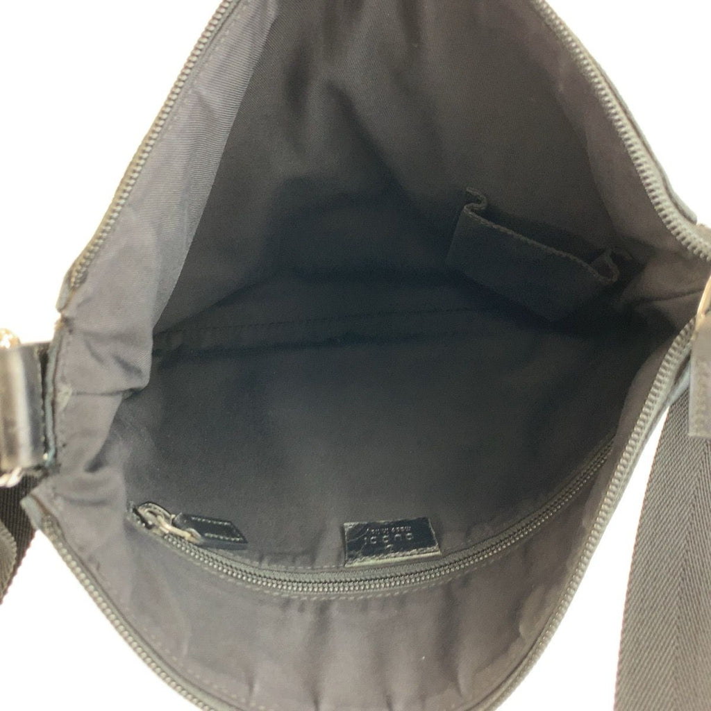 Gucci Black Silver GG Canvas Shoulder Bag Pochette — view 8