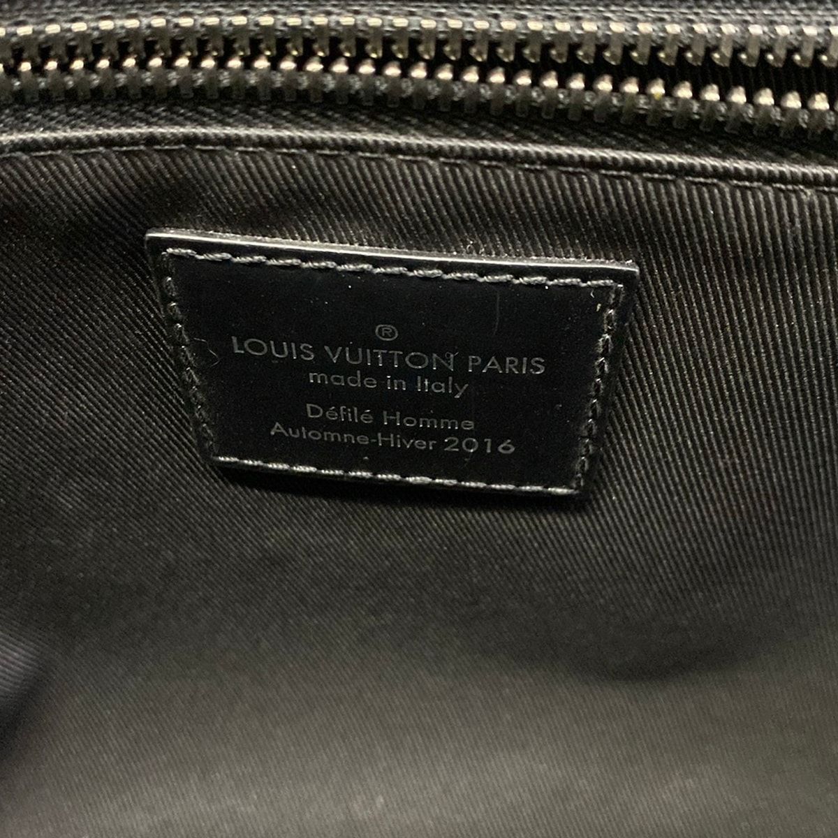 Louis Vuitton Shoulder Bag Monogram Eclipse Messenger Voyage PM — view 8